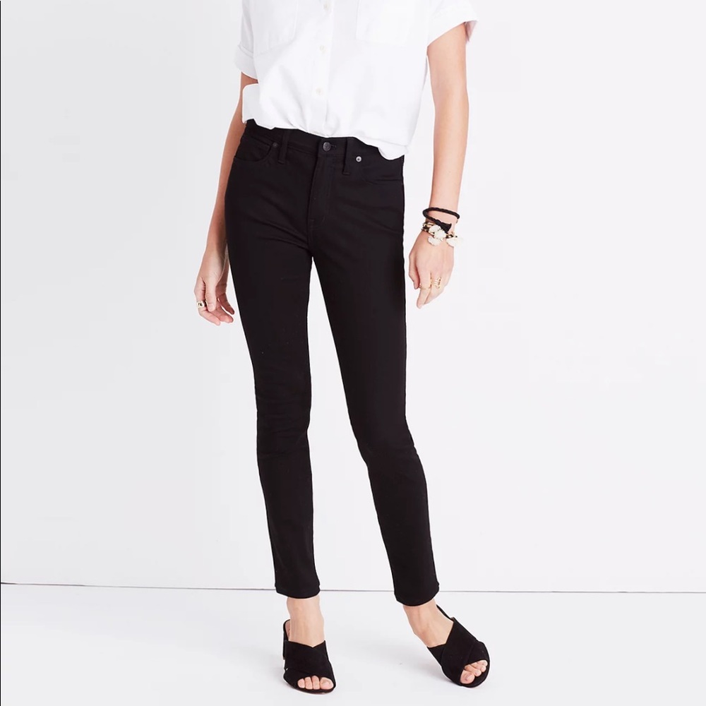 Madewell 9” Rise | 24” Waist | Black | 25” Inseam